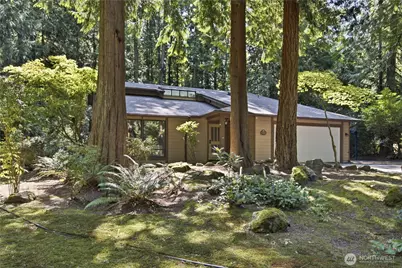 21926 SE 37th St, Sammamish, WA 98075 - Photo 2