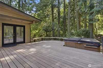 21926 SE 37th St, Sammamish, WA 98075 - Photo 36
