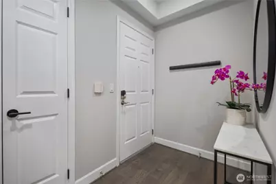 7549 SE 29th Street #103, Mercer Island, WA 98040 - Photo 6