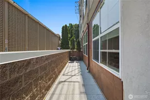 7549 SE 29th St, Mercer Island, WA 98040 - Photo 34