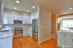 7214 NE 182nd St, Kenmore, WA 98028 - Photo 14