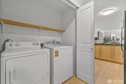 11211 NE 128th Street #K-202, Kirkland, WA 98034 - Photo 16