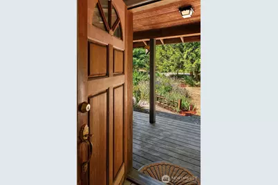 2426 Rosecrans Street, Port Townsend, WA 98368 - Photo 2