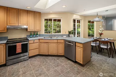 2426 Rosecrans Street, Port Townsend, WA 98368 - Photo 10