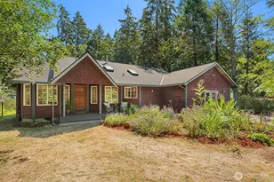 2426 Rosecrans St, Port Townsend, WA 98368 - Photo 4