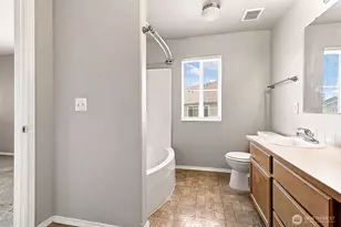 2160 Charles St, DuPont, WA 98327 - Photo 12