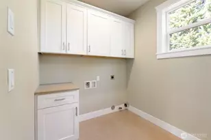 4372 Lakeview Ct, Bellingham, WA 98229 - Photo 24