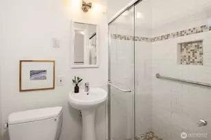 3704 48th Ave NE, Seattle, WA 98105 - Photo 30