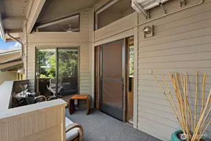 2023 Narrows View Cir NW, Gig Harbor, WA 98335 - Photo 4