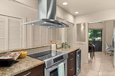 2023 Narrows View Circle NW #B214, Gig Harbor, WA 98335 - Photo 16