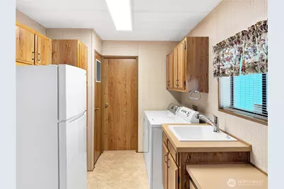 2500 S 370th Street #222, Federal Way, WA 98003 - Photo 30