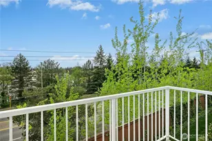 7111 134th Ct SE, Newcastle, WA 98059 - Photo 14