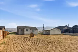 58 S Union, East Wenatchee, WA 98802 - Photo 30