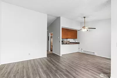 4002 S 158th Street, Tukwila, WA 98188 - Photo 4