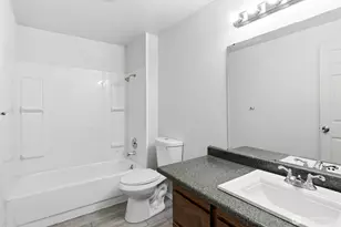 4002 S 158th St, Tukwila, WA 98188 - Photo 14
