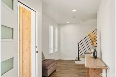 7776 Highland Park Way SW #A, Seattle, WA 98106 - Photo 4