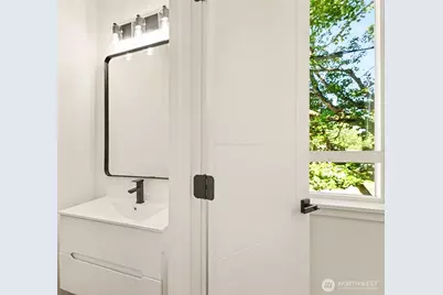 7776 Highland Park Way SW #A, Seattle, WA 98106 - Photo 12