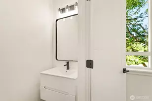 7776 Highland Park Wy SW, Seattle, WA 98106 - Photo 12
