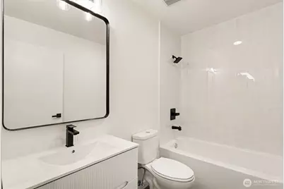 7776 Highland Park Way SW #A, Seattle, WA 98106 - Photo 18