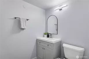 24305 SE 42nd Pl, Sammamish, WA 98029 - Photo 12
