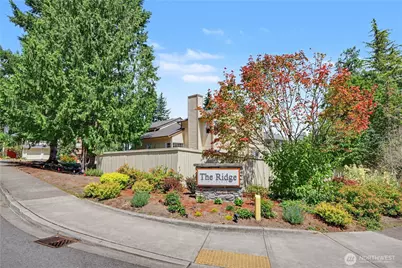 24305 SE 42nd Place, Sammamish, WA 98029 - Photo 2
