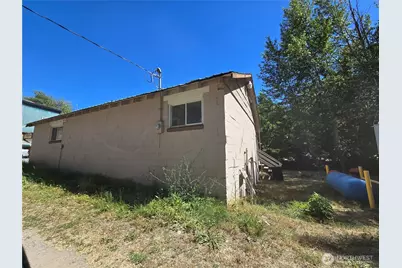4984 Hwy 25 S, Hunters, WA 99137 - Photo 4