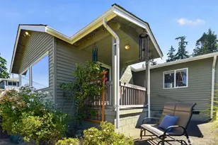 306 Spyglass Dr, Freeland, WA 98249 - Photo 2