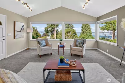 306 Spyglass Drive, Freeland, WA 98249 - Photo 8
