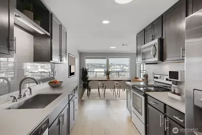 3100 W Commodore Way #305, Seattle, WA 98199 - Photo 20
