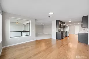 3100 W Commodore Way, Seattle, WA 98199 - Photo 16