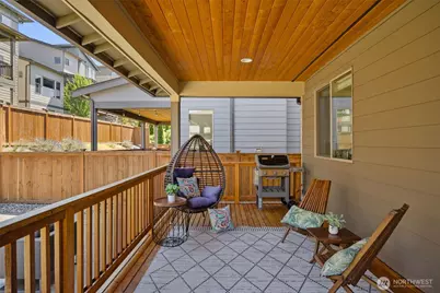 4020 235th Place SE, Sammamish, WA 98075 - Photo 34