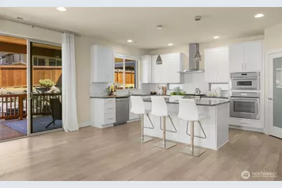 4020 235th Place SE, Sammamish, WA 98075 - Photo 12