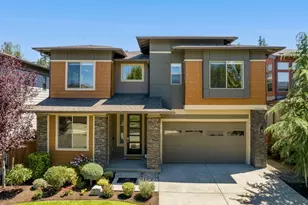 4020 235th Pl SE, Sammamish, WA 98075 - Photo 2
