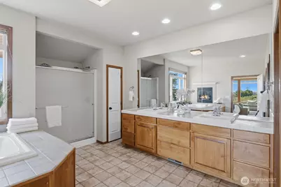 2746 Taylor Road, Oak Harbor, WA 98277 - Photo 16