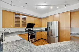 1188 106th Ave NE, Bellevue, WA 98004 - Photo 6