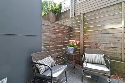 310 21st Avenue #A, Seattle, WA 98122 - Photo 28