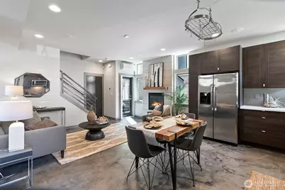310 21st Avenue #A, Seattle, WA 98122 - Photo 2