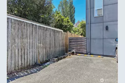 310 21st Avenue #A, Seattle, WA 98122 - Photo 34