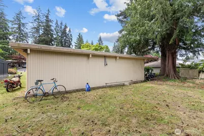 1212 146th Avenue SE, Bellevue, WA 98007 - Photo 24