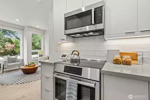 716 11th Ave E, Seattle, WA 98102 - Photo 10