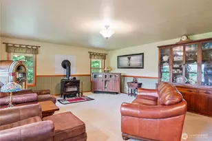 241 Growlers Gulch Rd, Castle Rock, WA 98611 - Photo 4