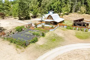 550 Wanamaker, Coupeville, WA 98239 - Photo 2