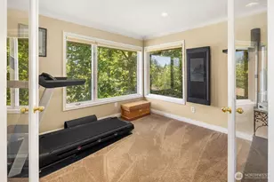 7066 92nd Ave SE, Mercer Island, WA 98040 - Photo 22