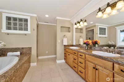 816 Walnut Street, Edmonds, WA 98020 - Photo 24