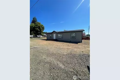 1603 Park Avenue, Raymond, WA 98577 - Photo 1