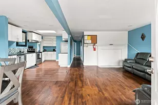 243 E 61st St, Tacoma, WA 98404 - Photo 2