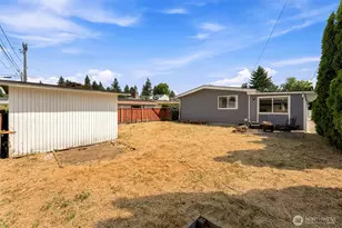 243 E 61st St, Tacoma, WA 98404 - Photo 16