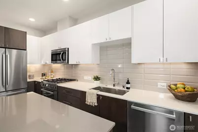 1644 B 20th Avenue, Seattle, WA 98122 - Photo 12
