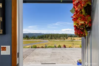 4200 Upper Peoh Point Road, Cle Elum, WA 98922 - Photo 4