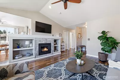800 96th Avenue NE #J202, Lake Stevens, WA 98258 - Photo 12